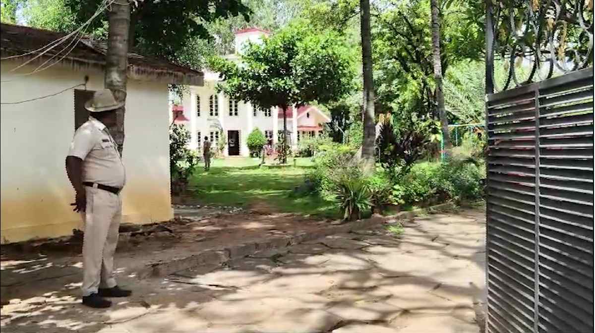 ബെംഗളൂരുവില്‍ വീണ്ടും റേവ് പാര്‍ട്ടി അറസ്റ്റ്; 31 പേര്‍ പിടിയില് ...