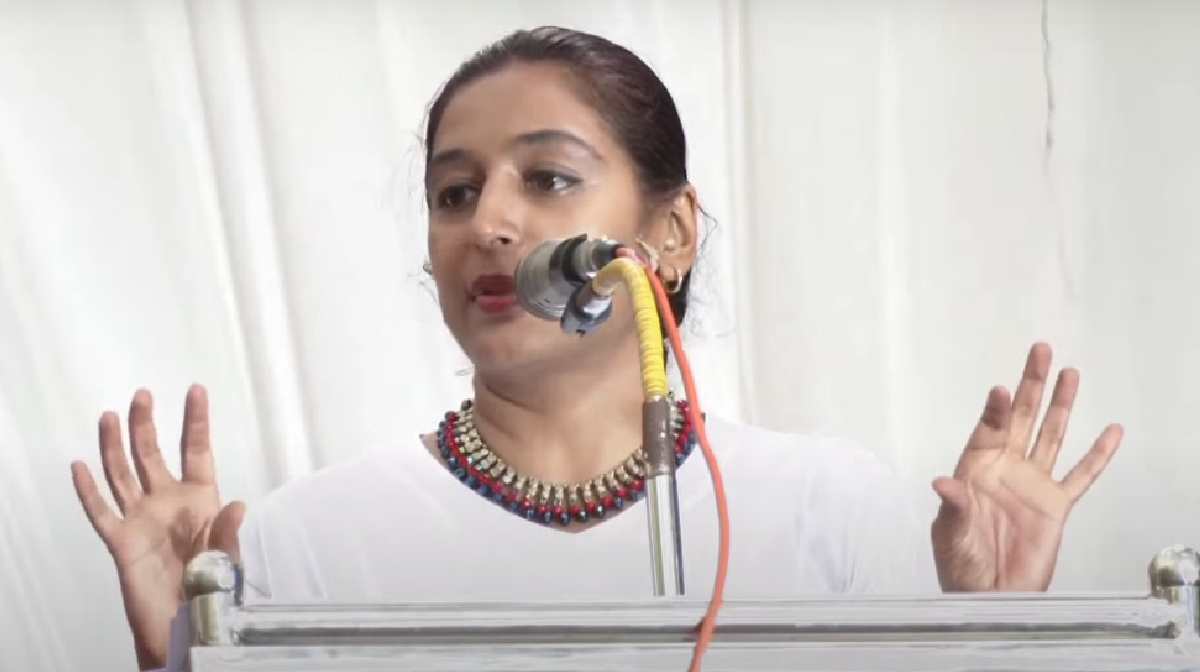 padmapriya-mirugam padmapriya-mirugam