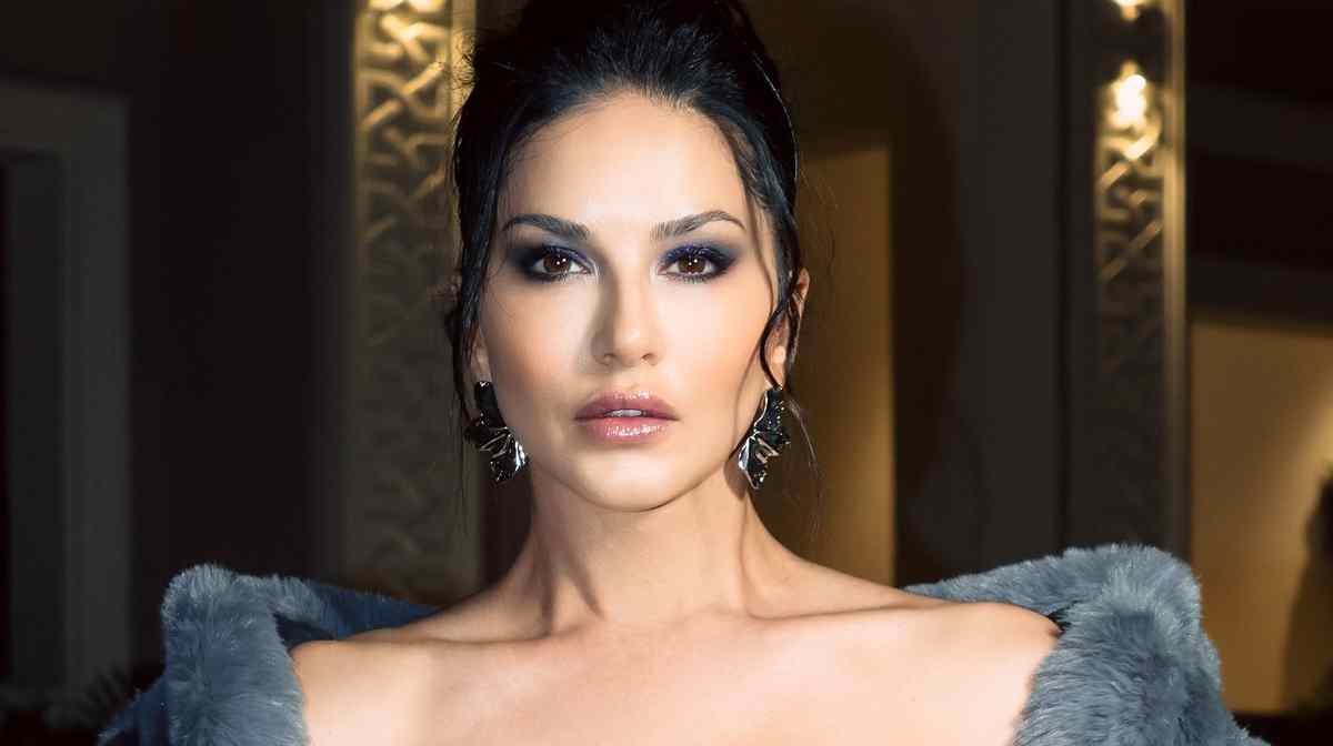 sunny-leone-kochy