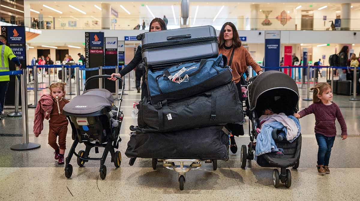 airport-passengers