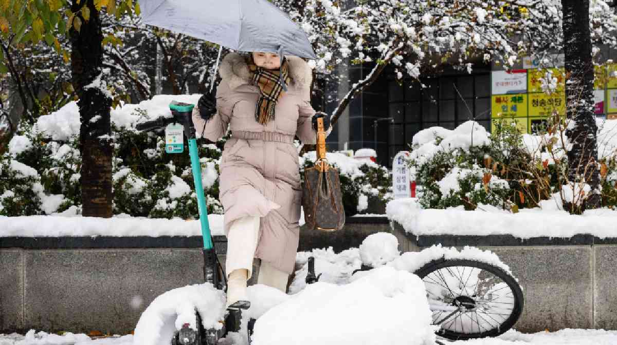 snow-woman-south-korea