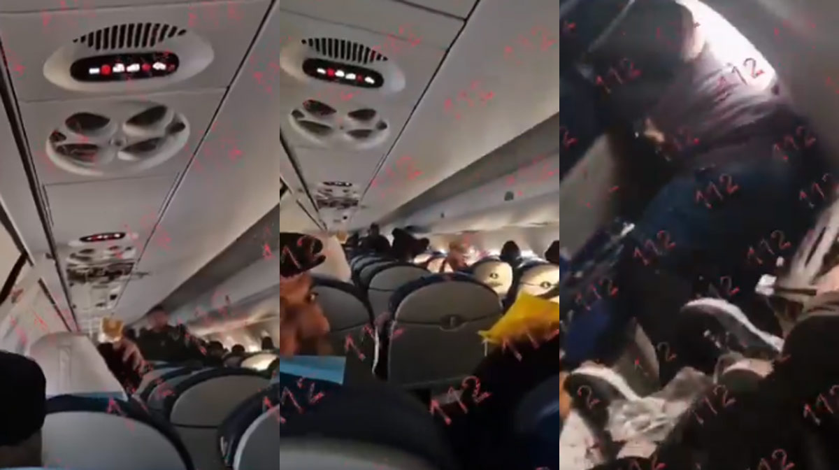 plane-inside-4