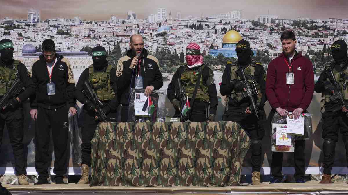 hamas-release-three-hostages