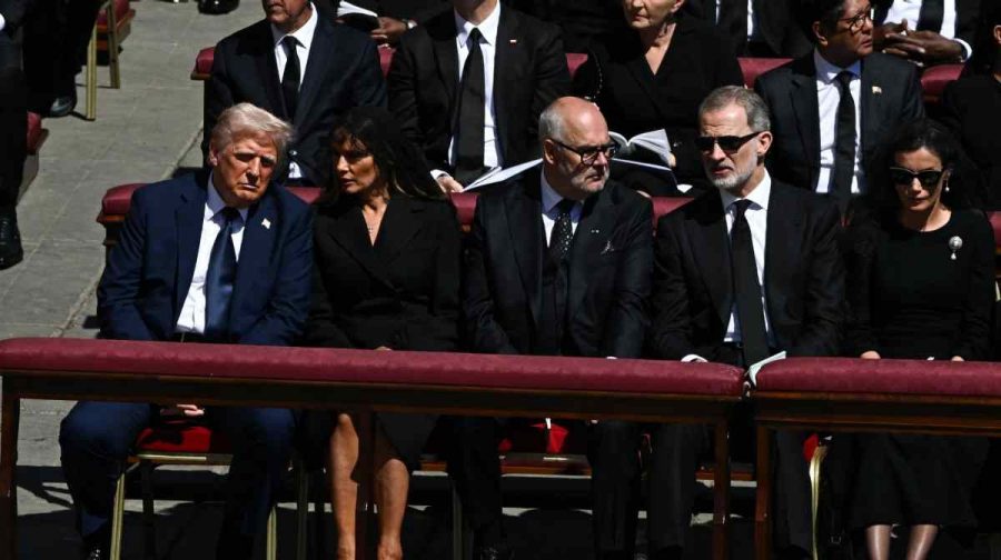 donald-trump-pope-funeral