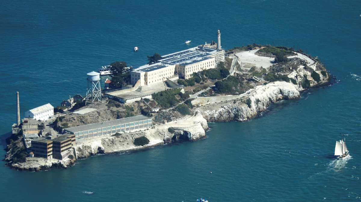 Alcatraz Island is seen in San Francisco Bay (REUTERS/Stephen Lam/File Photo)