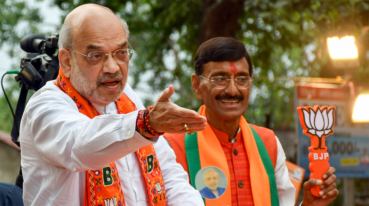 amit-shah-holds-a-roadshow