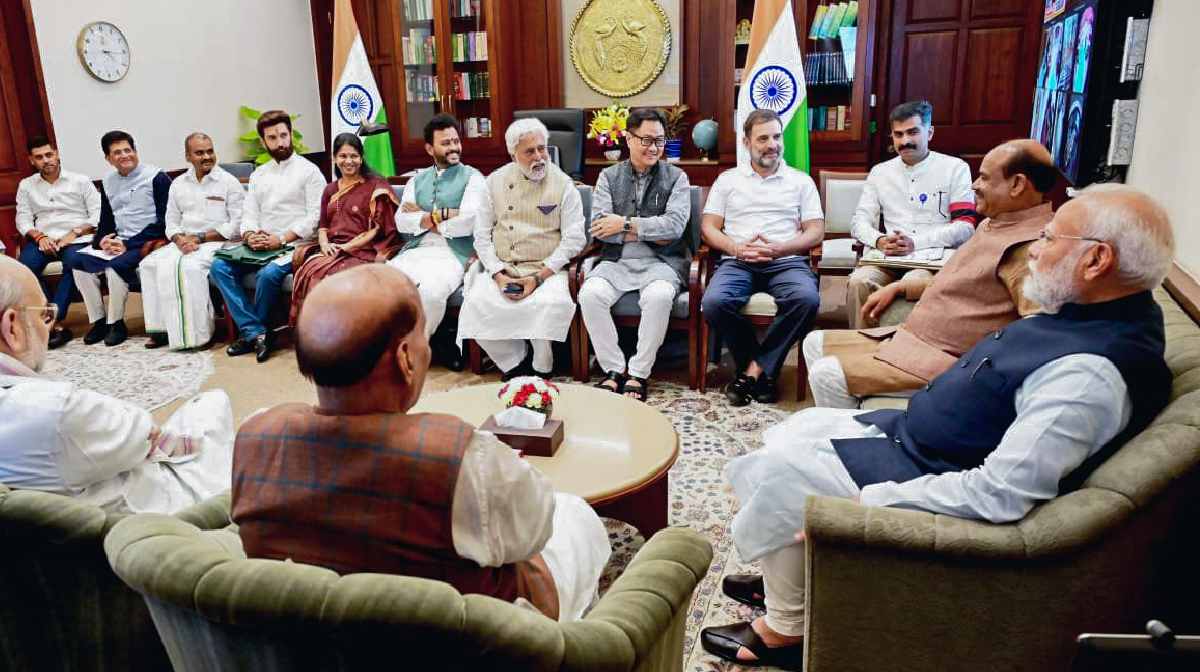 Lok Sabha Speaker Om Birla meets with Prime Minister Narendra Modi, Leader of Opposition in Lok Sabha Rahul Gandhi and leaders of all parties after the conclusion of the Monsoon Session of Parliament, in New Delhi on Friday. (ANI Photo)