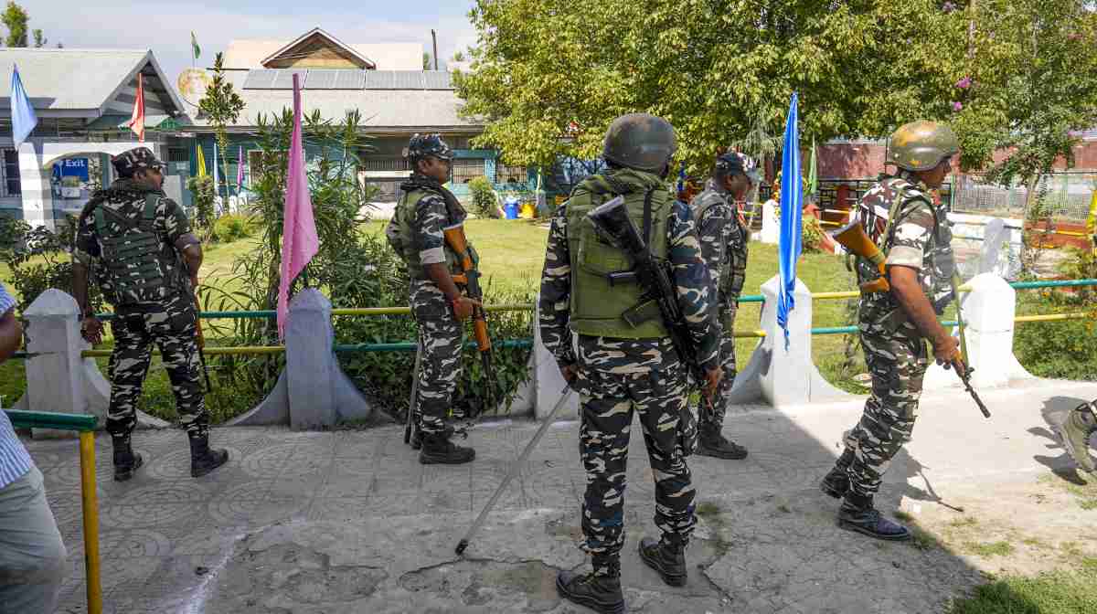 security-pampore-jammu-elections