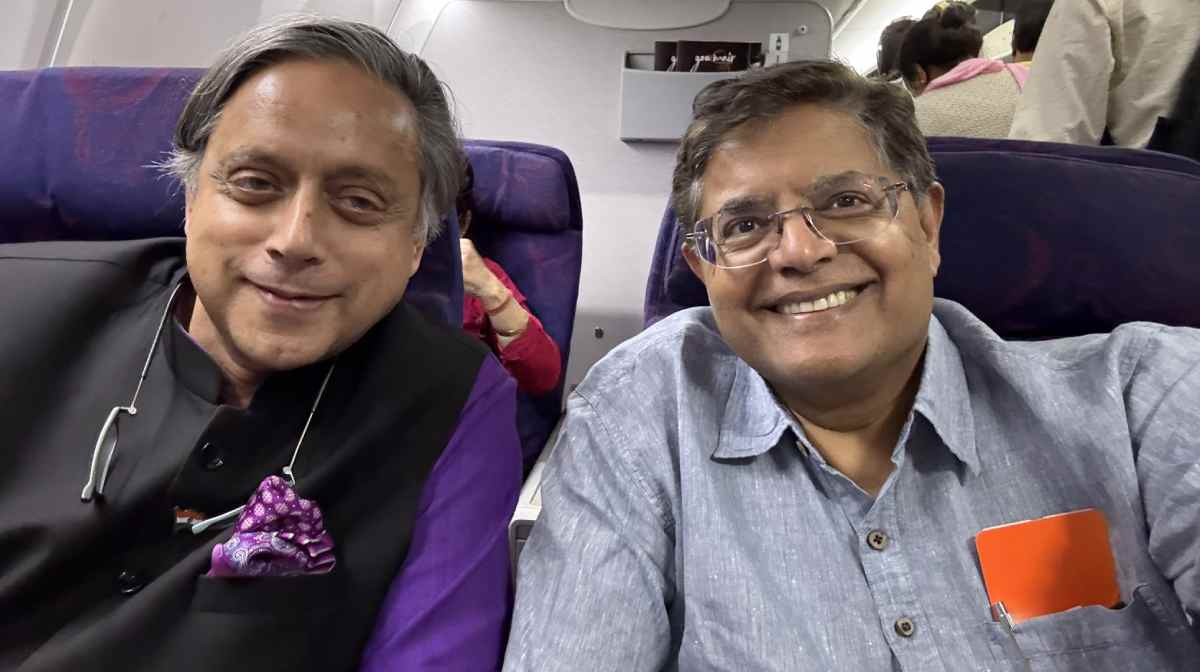 shashi-tharoor-new