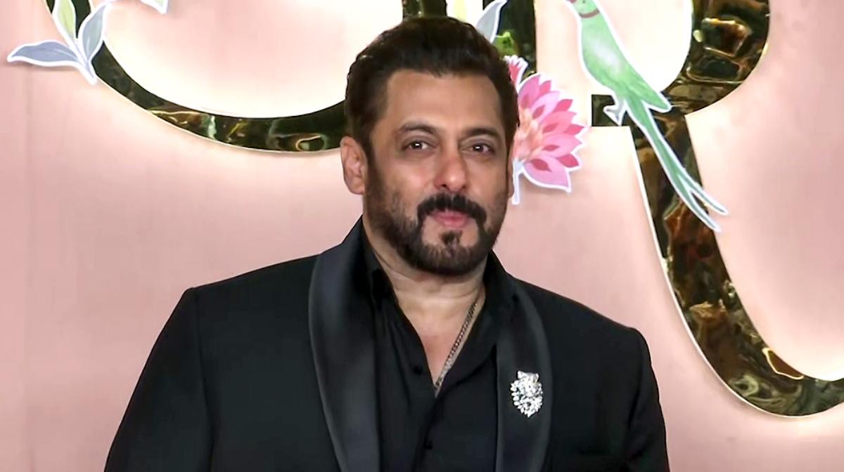 ANI_20240706065 Mumbai, Jul 06 (ANI): Bollywood actor Salman Khan poses for a photo as he arrives to attend the sangeet ceremony of Reliance Industries Chairman Mukesh Ambani's son Anant Ambani with Industrialist Viren Merchant's daughter Radhika Merchant, at Jio World Centre in Mumbai on Friday. (ANI Photo)