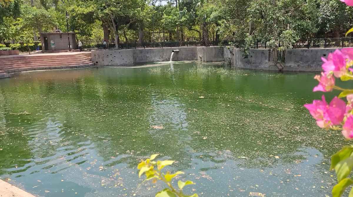 roshanara-park