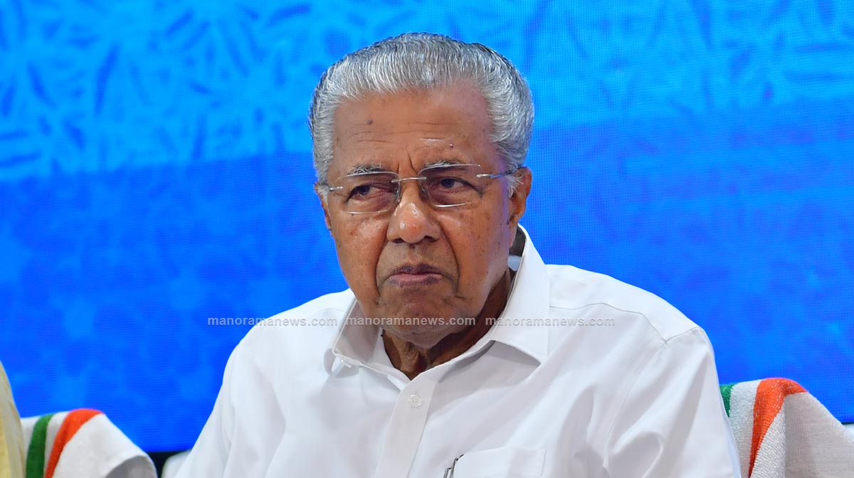 pinarayi-vijayan-32
