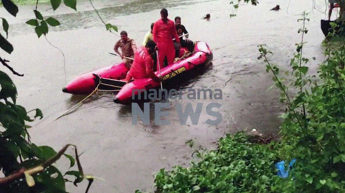 two-youths-died-after-a-boa
