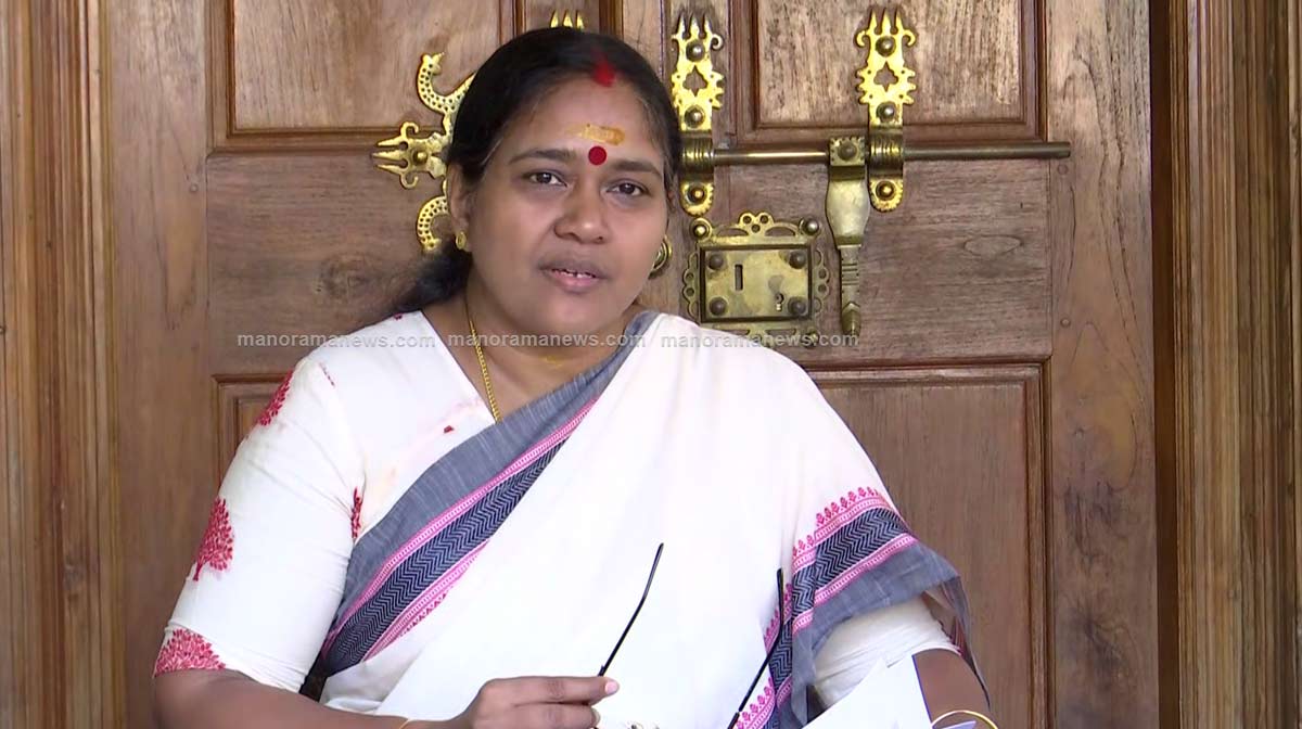 sobha-surendran-04