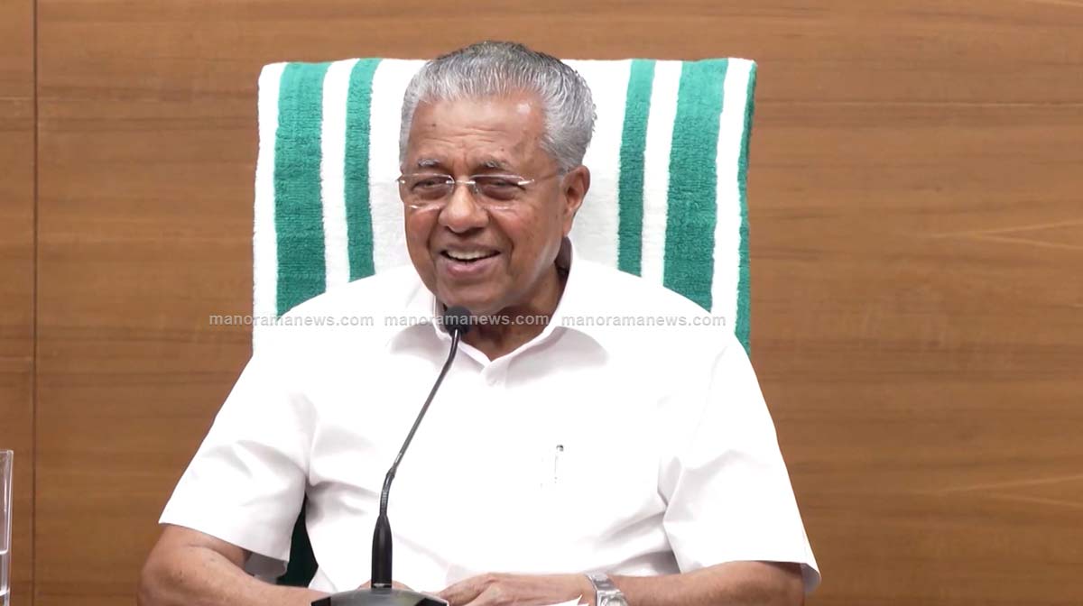 pinarayi-vijayan-04