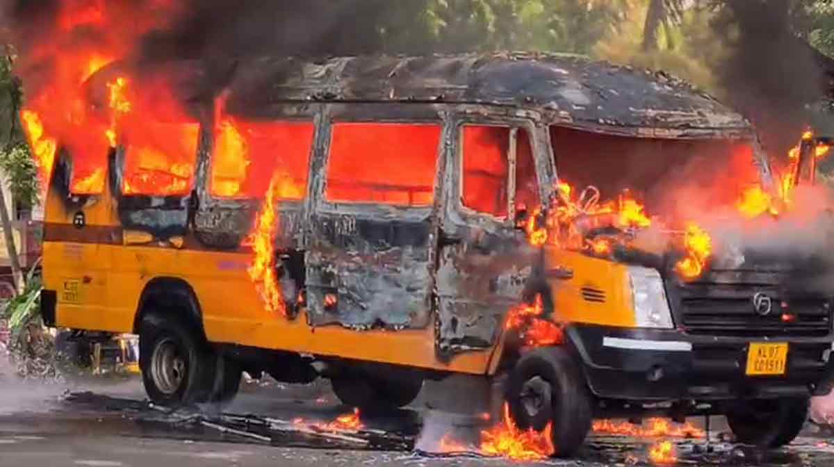 school-bus-fire