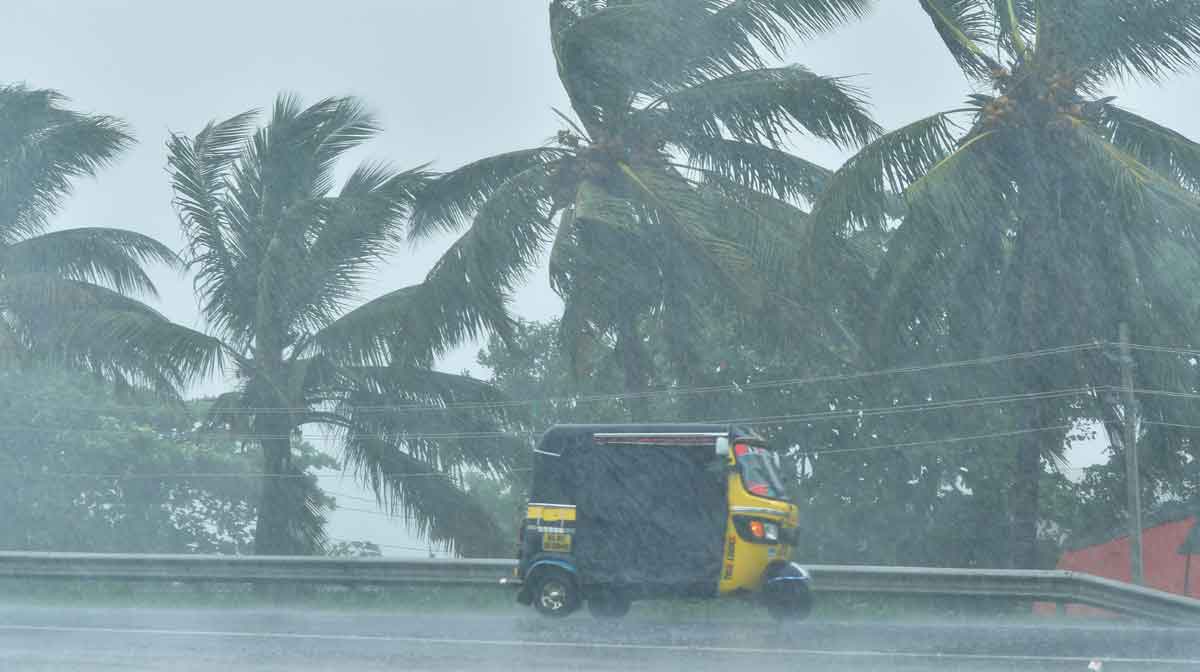 rain-warning-in-kerala-toda