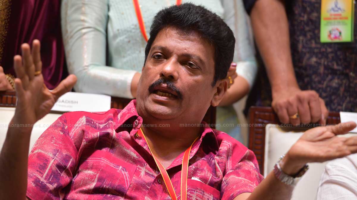 jagdish-with-a-parallel-mov