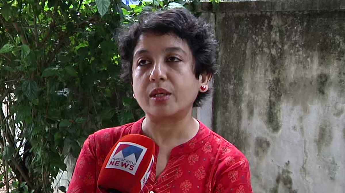 sandhya-on-production-contr