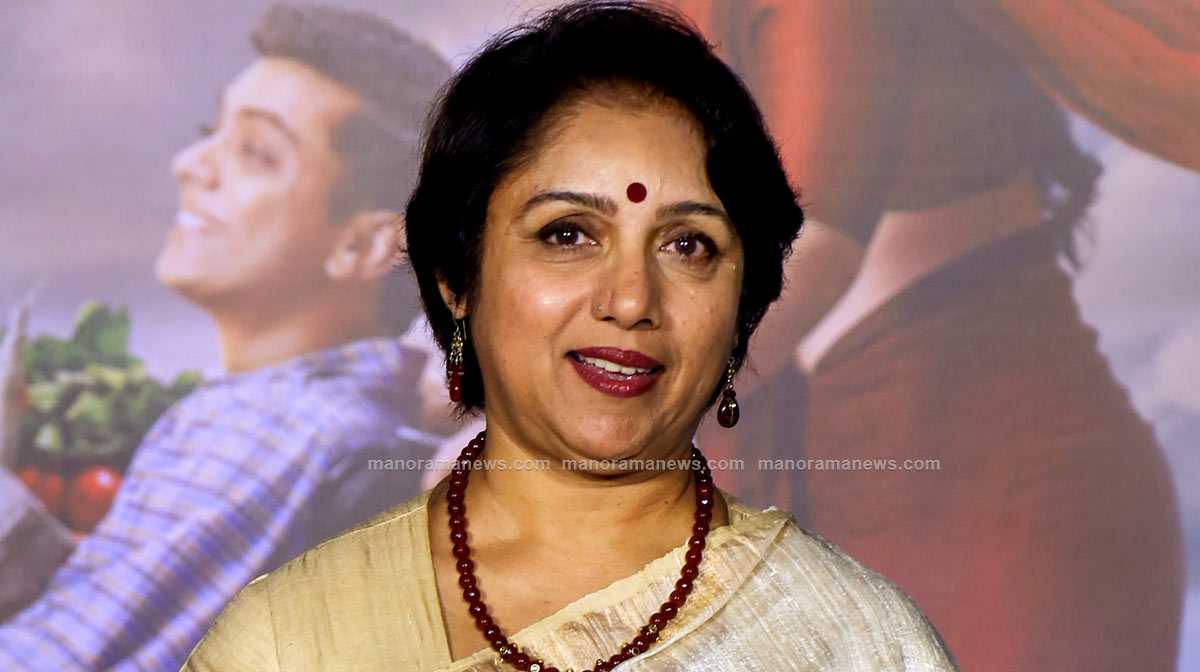 revathy-04