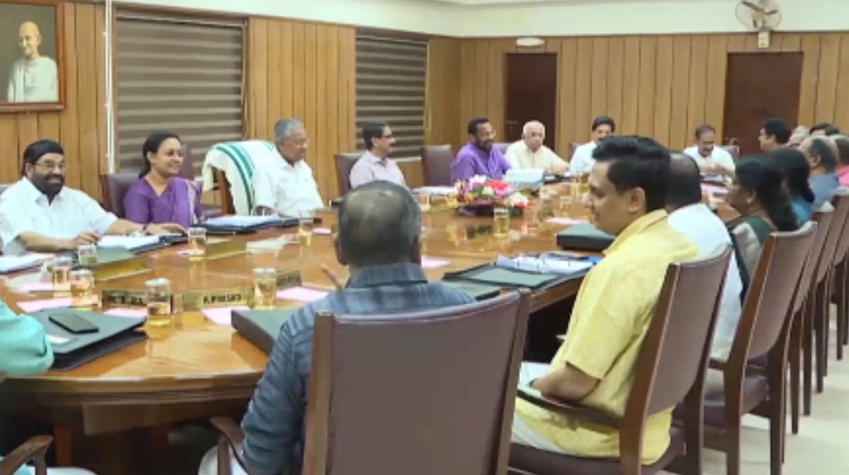 Akhil Marar will give money to CMDRF, Campaign Against cmdrf: Will the case survive if it goes to court?, wayanad landslide today live updates, mundakai landslide, chooralmala landslide, rescue ops, rescue operations, military help, chooralmala, meppadi, - 1 Akhil Marar will give money to CMDRF, Campaign Against cmdrf: Will the case survive if it goes to court?, wayanad landslide today live updates, mundakai landslide, chooralmala landslide, rescue ops, rescue operations, military help, chooralmala, meppadi, - 1
