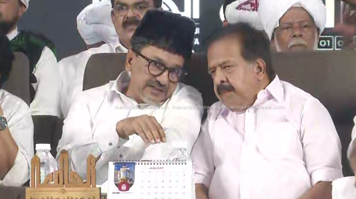 chennithala-sadikali-thanga