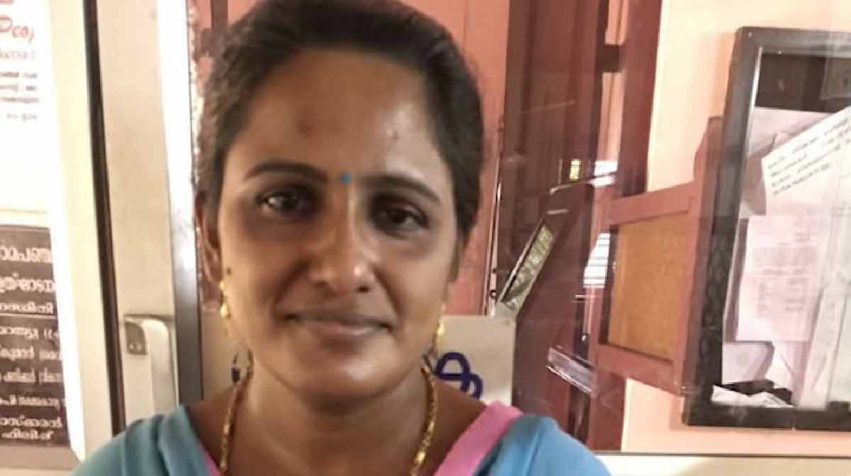 alappuzha-train-accident