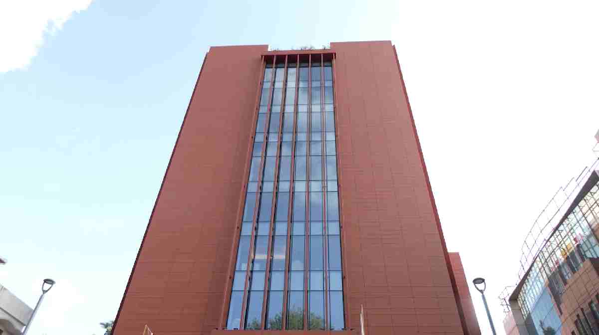 akg-center