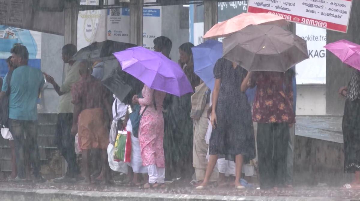 summer-rain-tvm