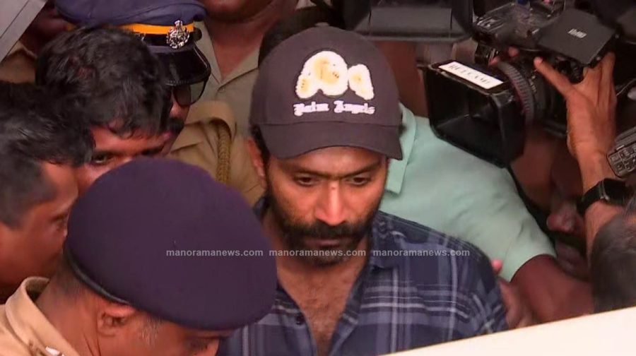 shine-tom-chacko-police-2
