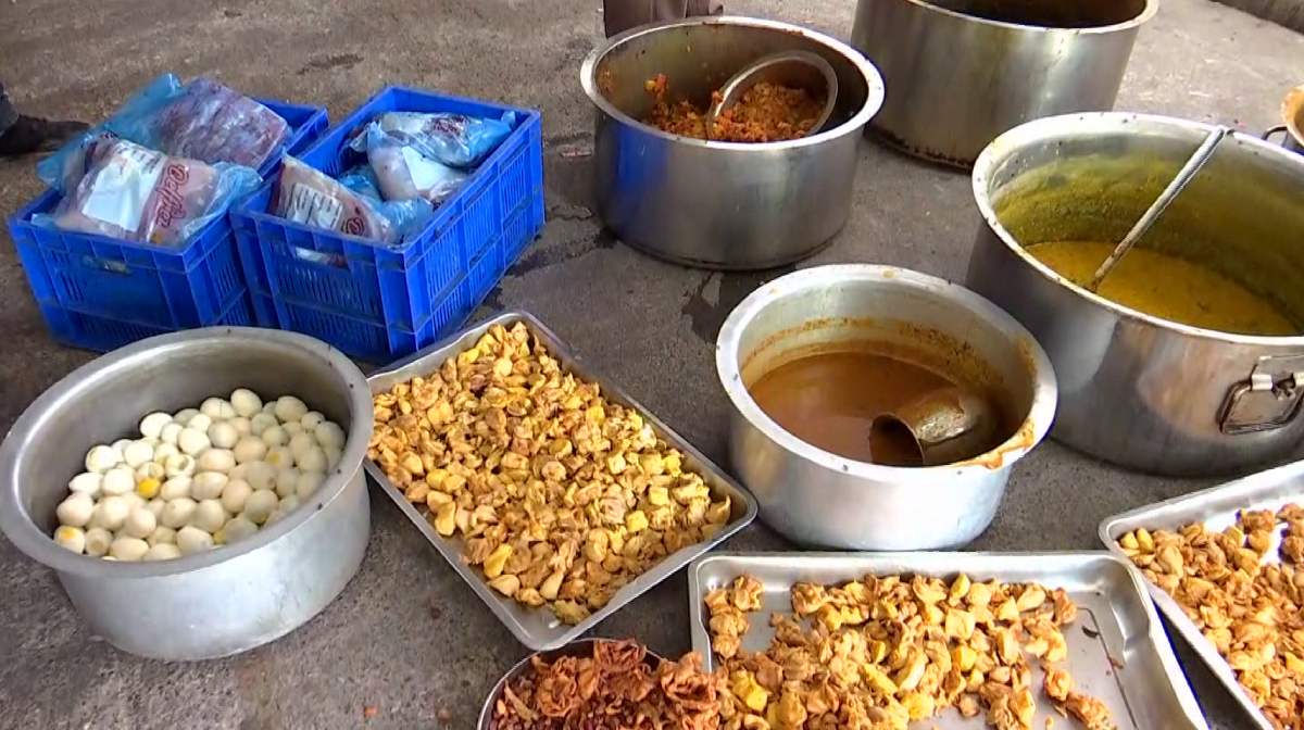 kochi-food-raid