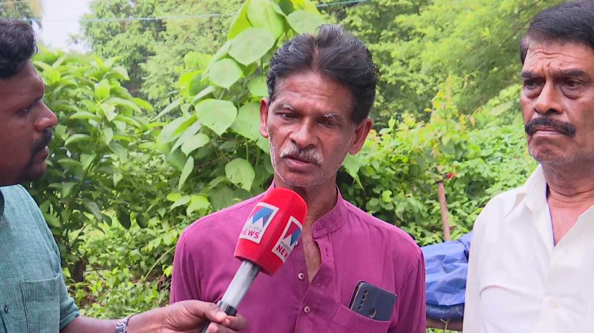 സുഗതന്‍. 