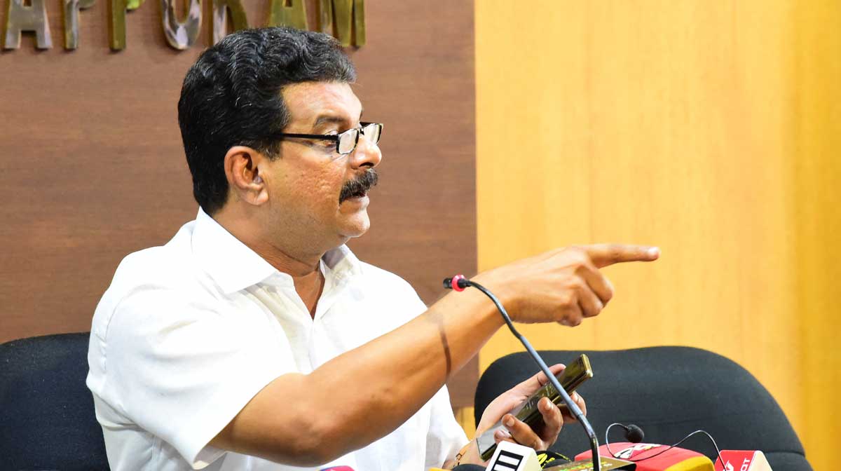 pv-anvar-press-club
