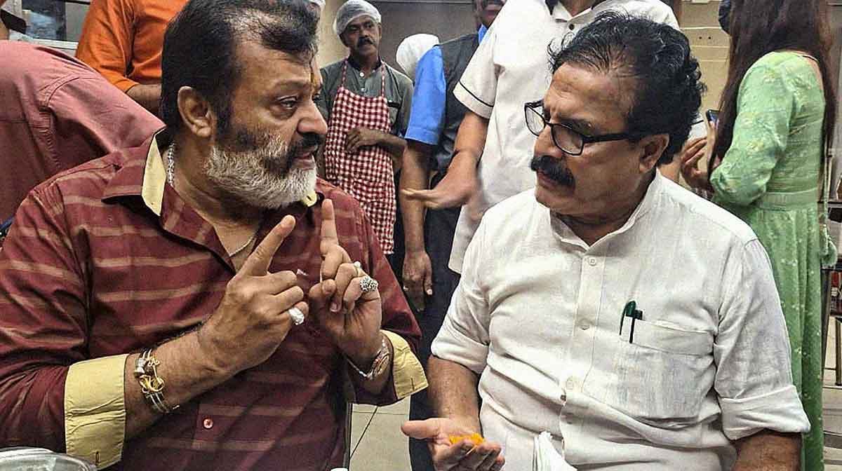 suresh-gopi-with-thrissur-m