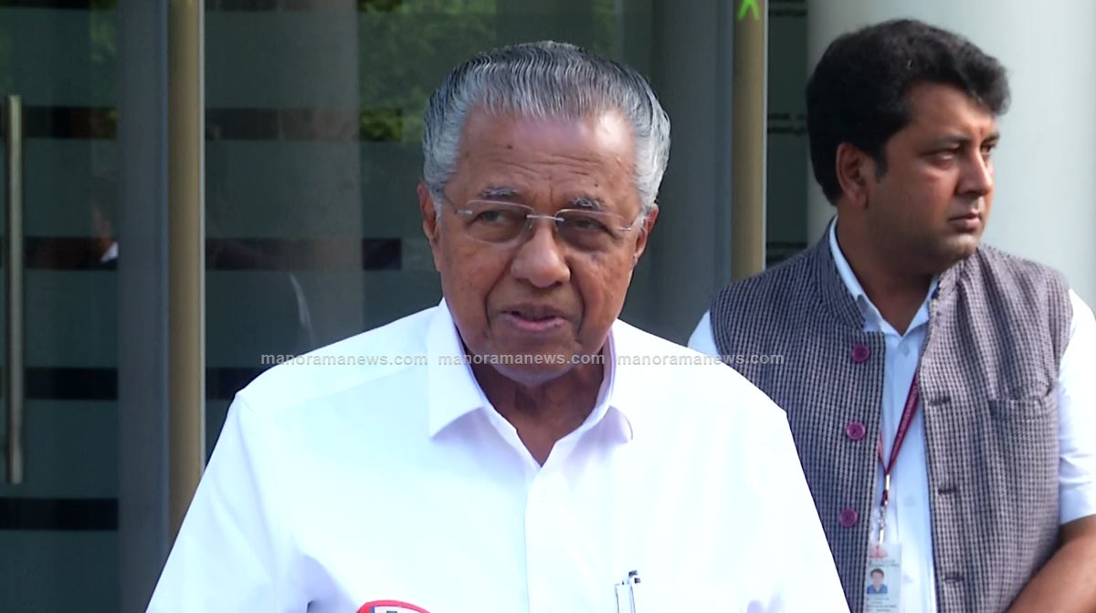 pinarayi-vijayan-03
