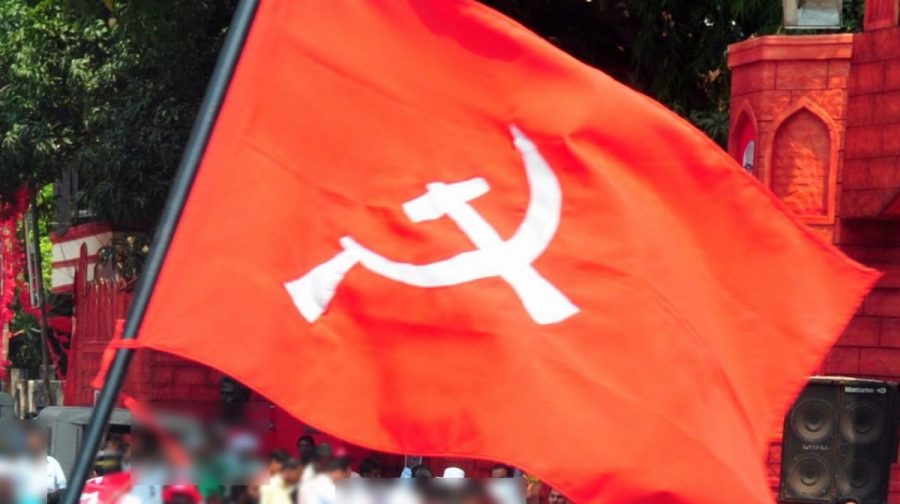 KOZHIKODE 8th April 2012 : CPM activists enjoying the CPM 20th Party Congress near the Tagore hall on Sunday  / Photo: Rinkuraj Mattancheriyil  , Camp CLT #