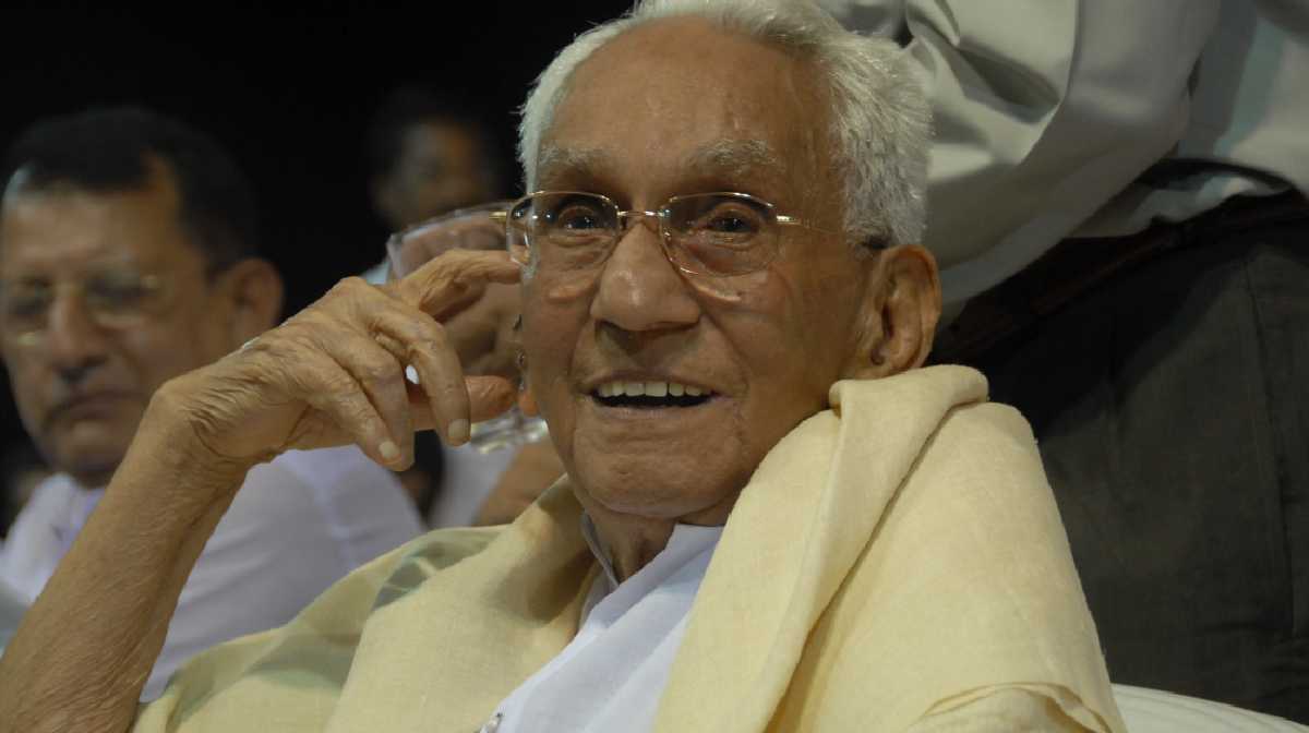 fourteenth-death-anniversay-of-k-karunakaran