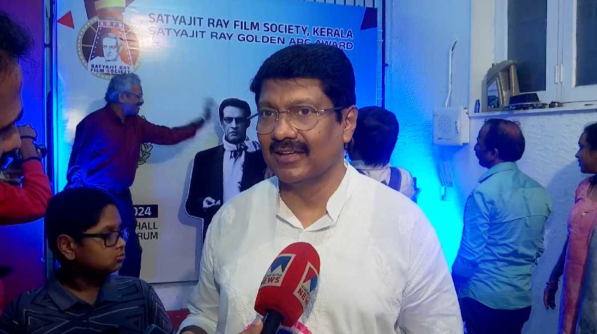 venugopal-suresh-gopi