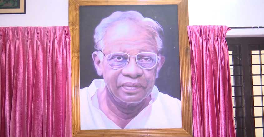 sukumar-azheekode sukumar-azheekode