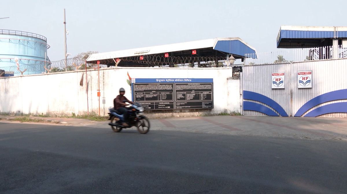 kozhikode-hpcl-fuel-leak-protest