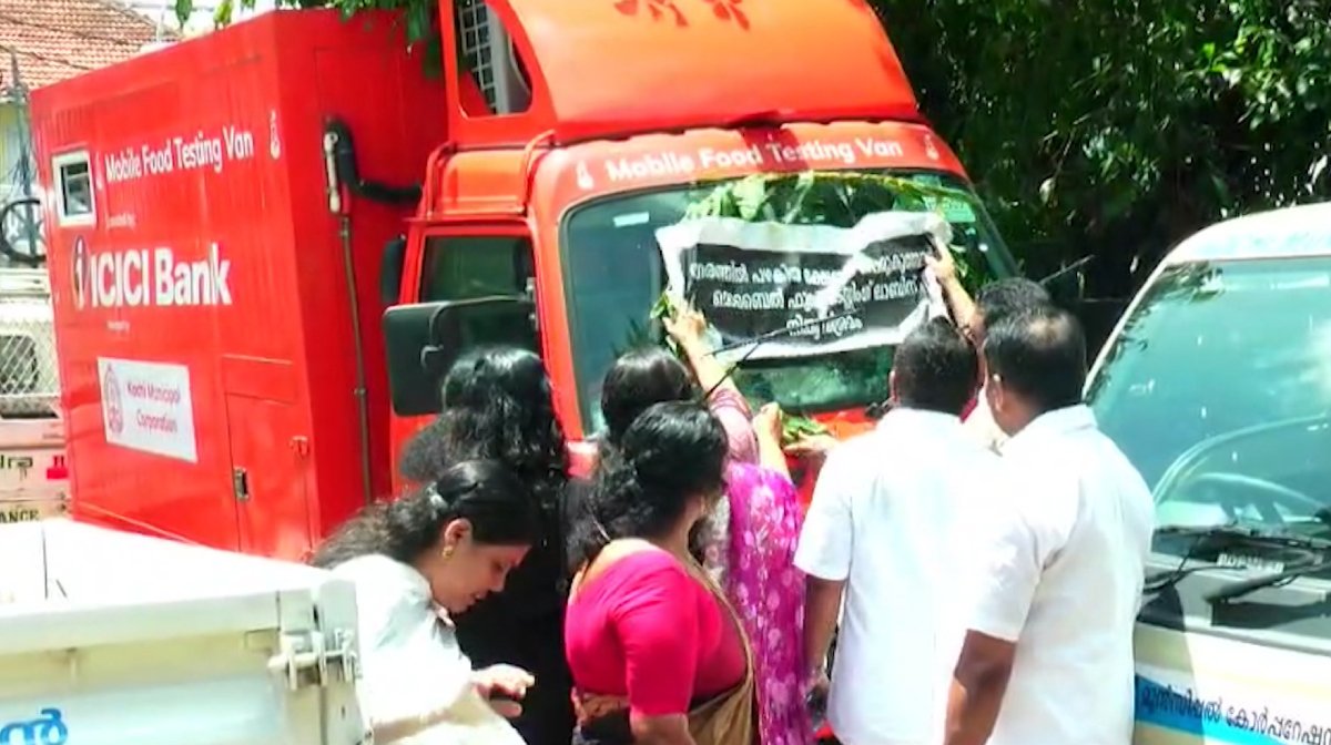 mobile-food-test-lab