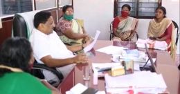 കുറ്റിക്കുരുമുളക് വാങ്ങിയതില് അഴിമതി; യു ഡി എഫ് ആരോപണം; നിഷേധിച്ച് നഗരസഭ കുറ്റിക്കുരുമുളക് വാങ്ങിയതില് അഴിമതി; യു ഡി എഫ് ആരോപണം; നിഷേധിച്ച് നഗരസഭ