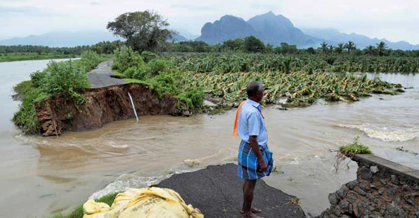 cyclone-Ockhi-11 cyclone-Ockhi-11