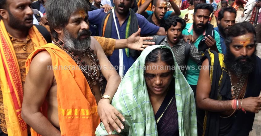 sabarimala-woman9-11 sabarimala-woman9-11