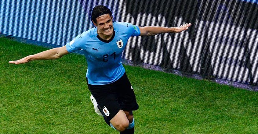 cavani-goal-celebration cavani-goal-celebration