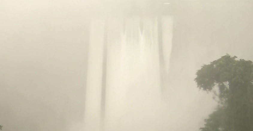fifth-shutter-open fifth-shutter-open