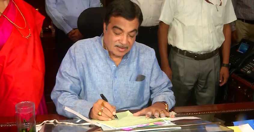 Gadkari-01 Gadkari-01