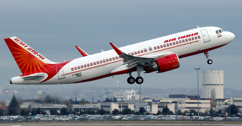 FILE PHOTO: An Air India Airbus A320neo plane takes off in Colomiers near Toulouse, France, December 13, 2017. REUTERS/Regis Duvignau/File Photo