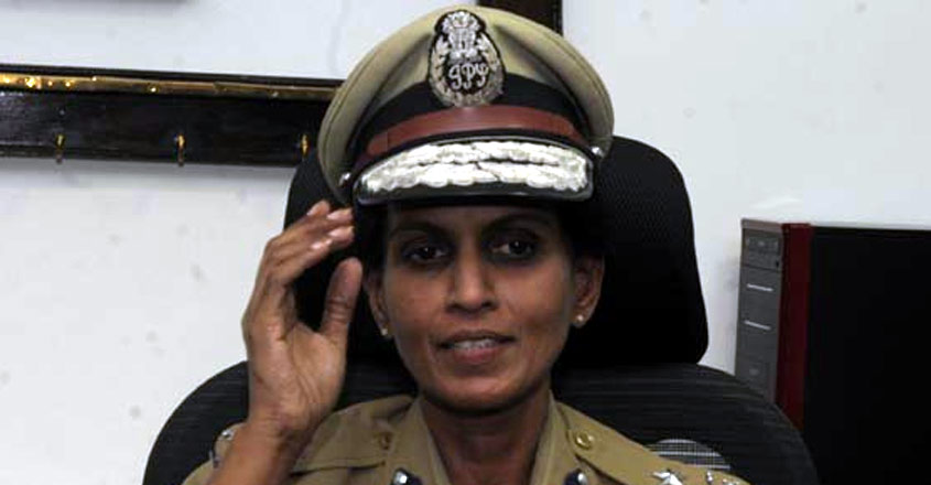 r-sreelekha-02 r-sreelekha-02