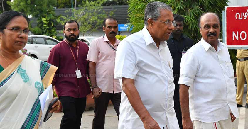 CM-Pinarayi-Vijayan-along-w CM-Pinarayi-Vijayan-along-w